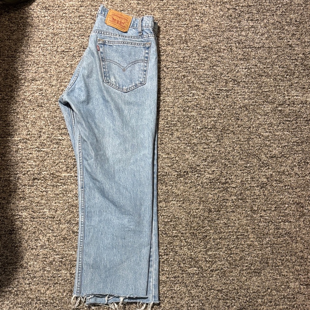 Cropped Levi’s Jeans